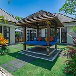 Villa Athena - Sumptuous 3 Bedroom Private Luxury Villa With Pool In Seminyak